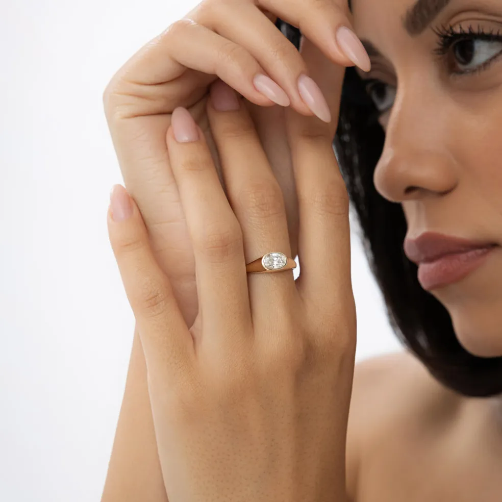 1.00 ctw 14k Oval Shape Lab Grown Diamond Ring - Amira