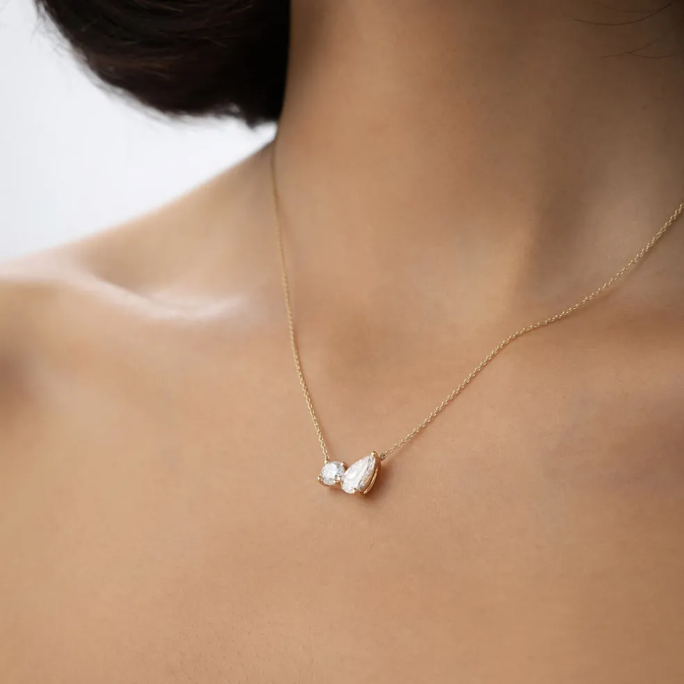 1.55 ctw 14k Pear Shaped and Rond Lab Grown Diamond Neklace - Maria