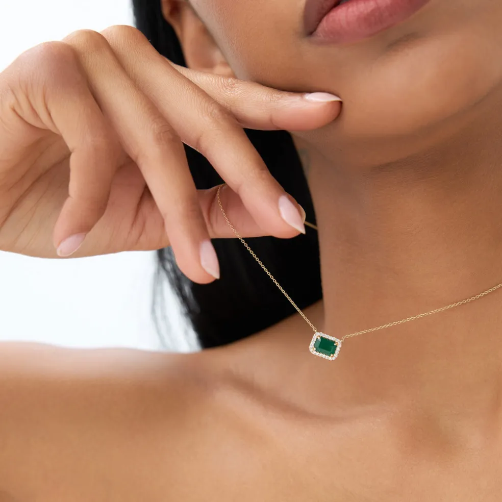 14k 1.00 Ctw Octagon Emerald in Diamond Halo Setting