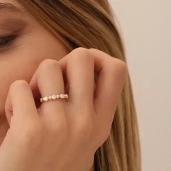 14k Alternating Beads & Bezel Setting Diamond Ring