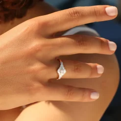 14k Art Deco Inspired Baguette Diamond Ring