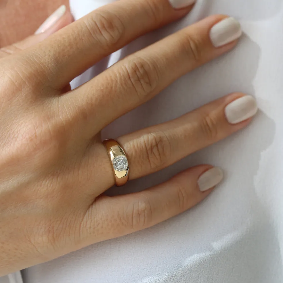14k Asscher Cut Illusion Mosaic Solitaire Pinky Ring