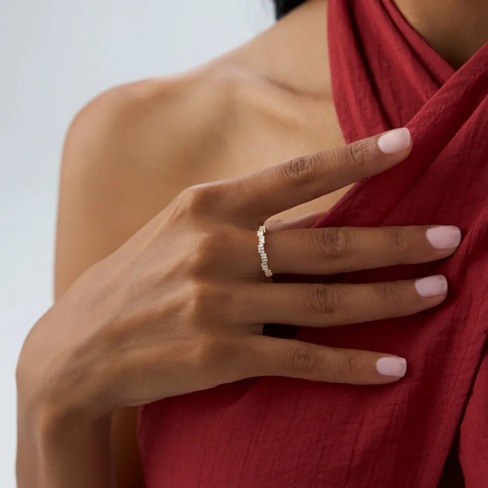 14k Asymetrical Baguette Diamonds Ring