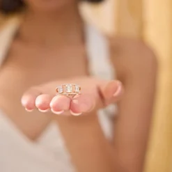 14k Baguette and Round Diamond Illusion Setting Cocktail Ring