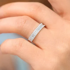 14K Baguette Diamond Anniversary Ring 0.75ctw