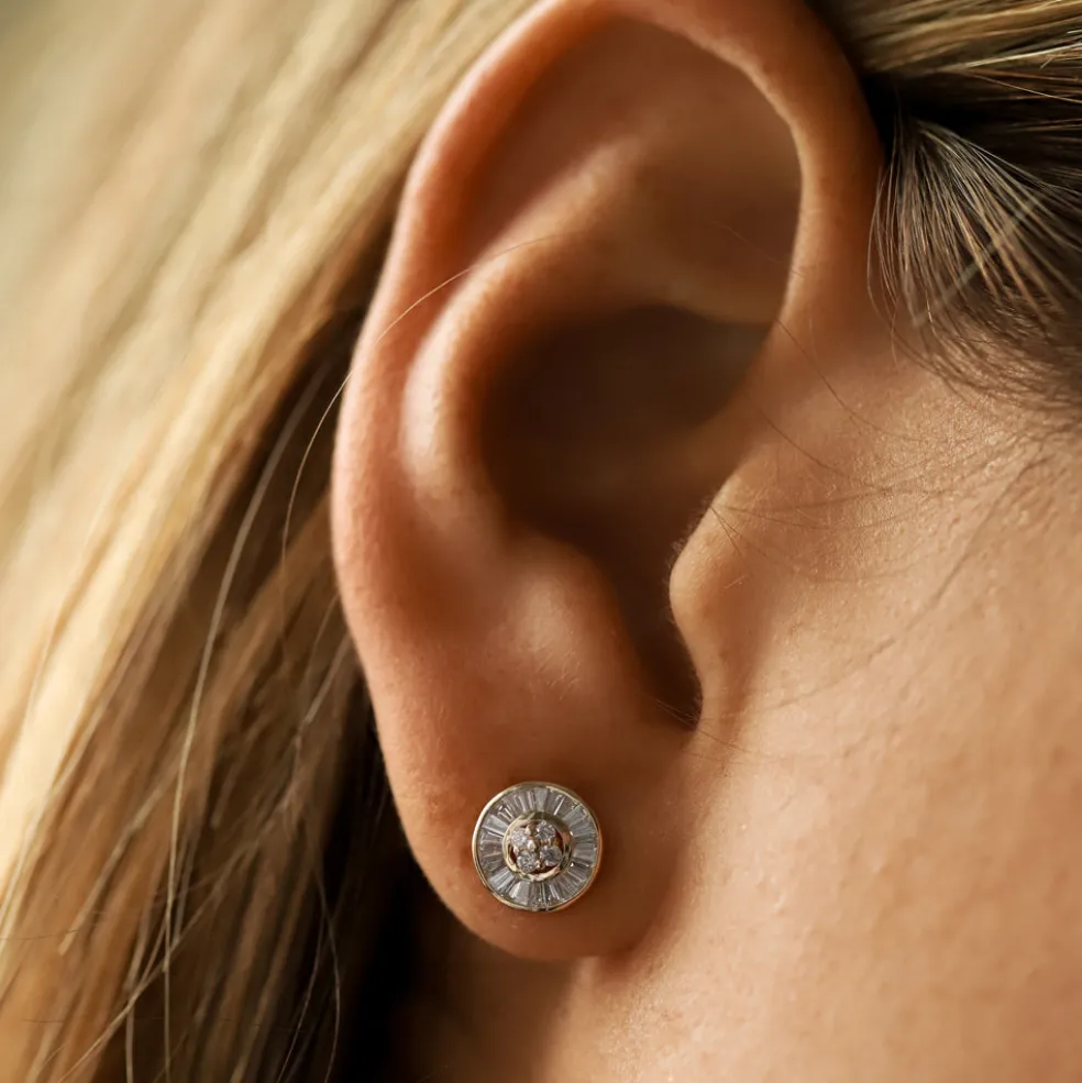 14k Baguette Diamond Channel Setting Disc Diamond Studs