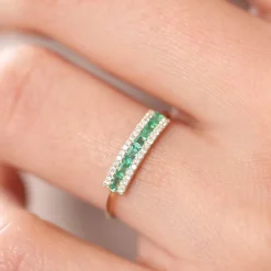 14k Baguette Emerald and Diamonds Ring