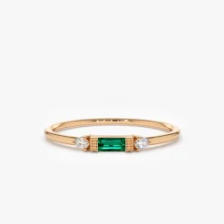 14k Baguette Emerald with Diamond Ring
