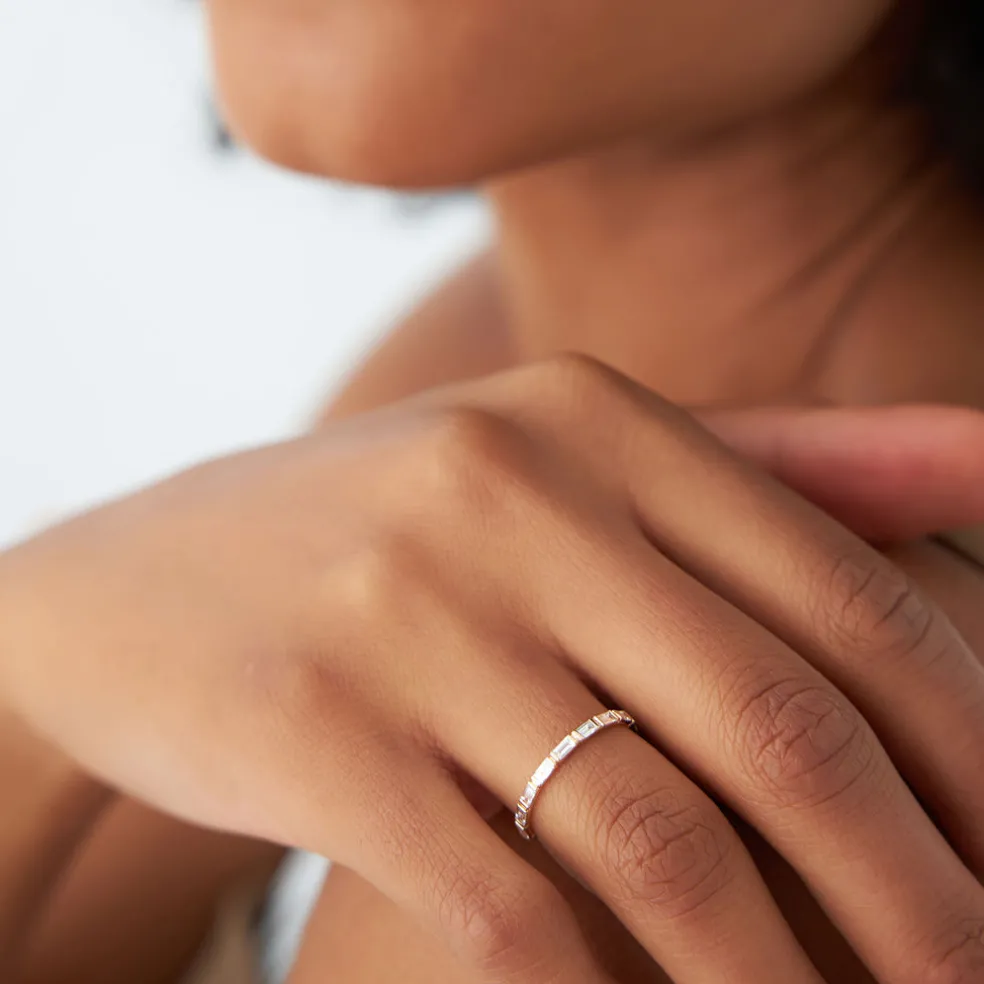 14k Bar Setting Baguette Diamond Eternity Ring