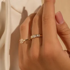 14k Bezel Setting Emerald Cut Diamond Wedding Band