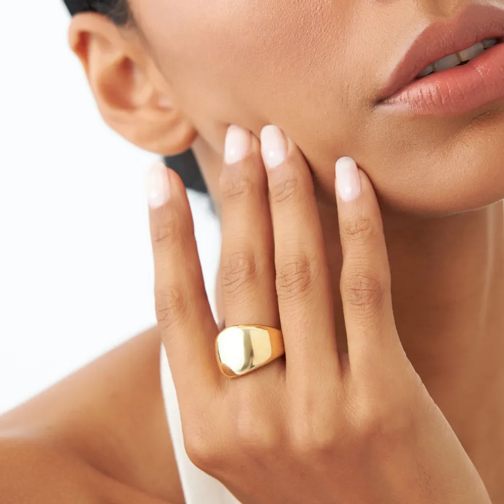 14k Chunky Gold Dome Graduating Statement Ring