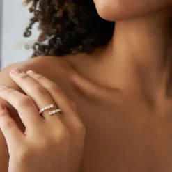 14k Cross Over Graduated Diamond Wrap Ring