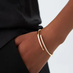 14K Cross Over Graduating Diamond Bangle