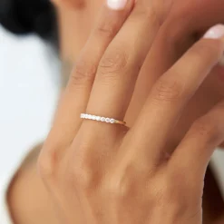 14k 0.30ctw 9 Stone Basket Setting Diamond Wedding Ring