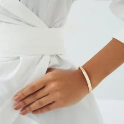 14k 1.20ctw Dome Floating Diamond Bangle Bracelet