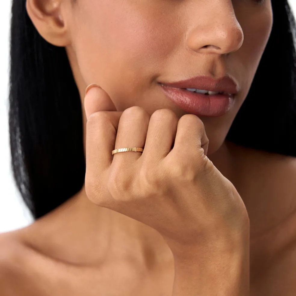 14k Diagonal Fluted Band Ring