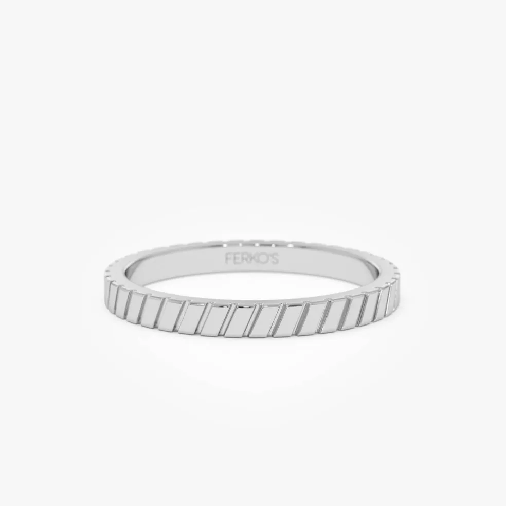 14k Diagonal Fluted Band Ring