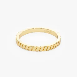14k Diagonal Fluted Band Ring