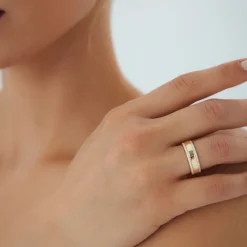 14k Diamond Diamond Edge Wedding Band