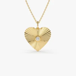 14K Diamond-Cut Heart Shape Disc Ray Pendant