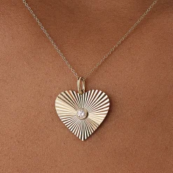 14K Diamond-Cut Heart Shape Disc Ray Pendant