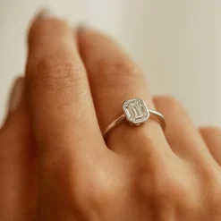 14k Emerald Cut Illusion Mosaic Solitaire Engagement Ring