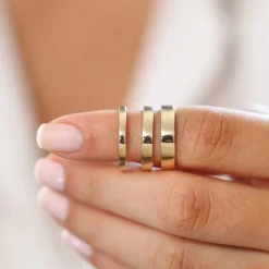 14k Flat 2MM wedding band
