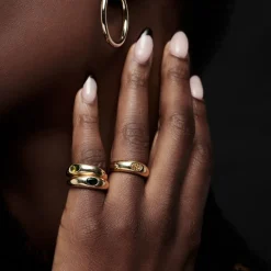 14k Flush Set Oval Citrine Dome Ring