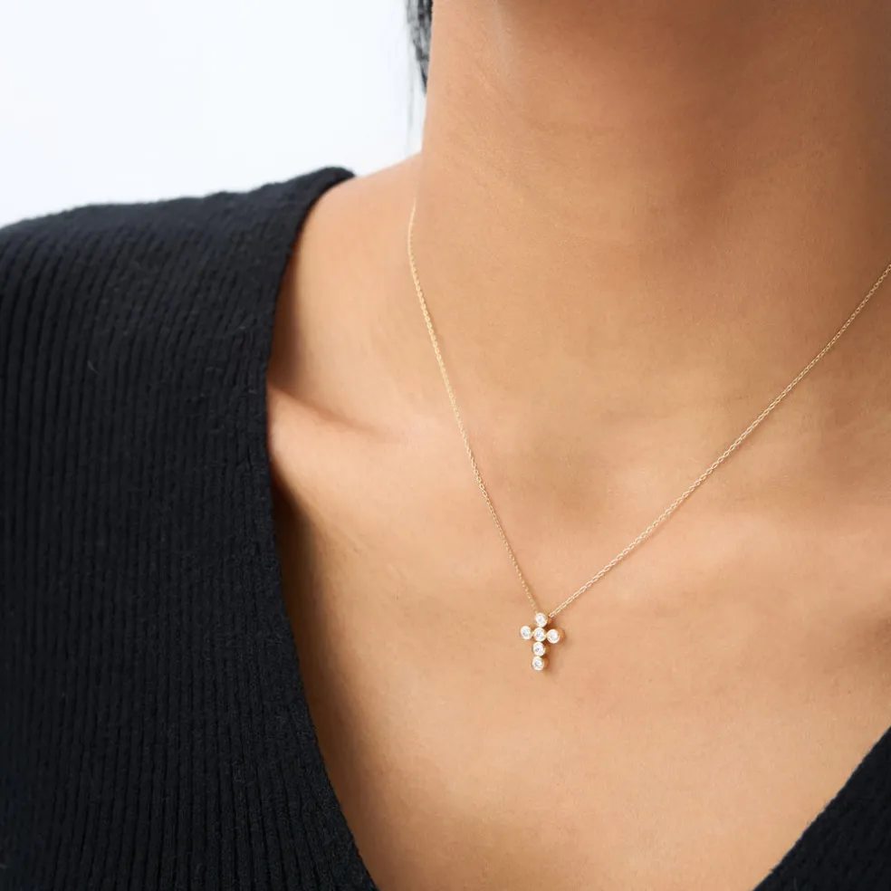 14K Gold 6 Stone Bezel Setting Diamond Cross Necklace