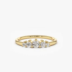 14K Gold 5 Stone Graduating Diamond Wedding Ring