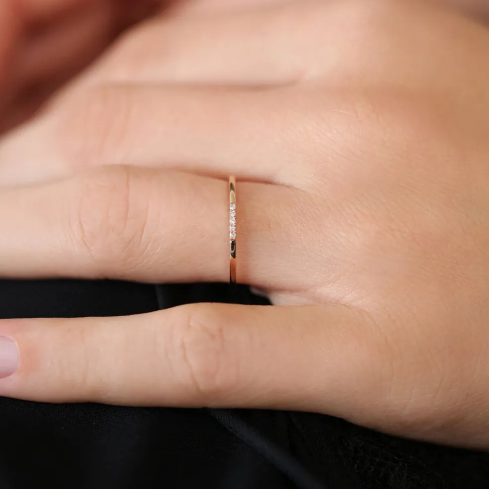14K Gold 5 Stone Pave Diamond Band