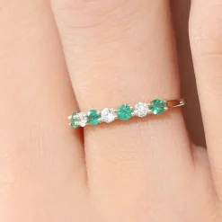 14K Gold Alternating Emerald and Diamond Wedding Band