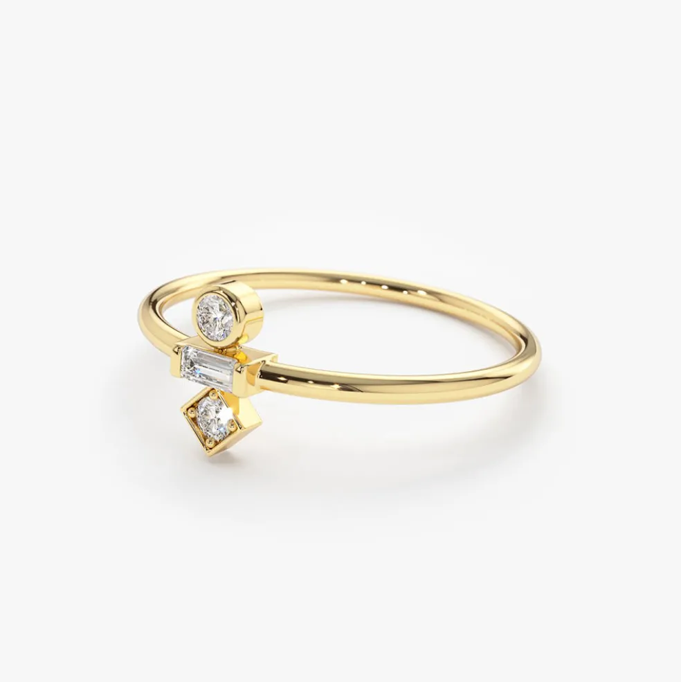 14K Gold Baguette and Round Cut Diamond Ring