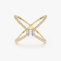14k Gold Baguette and Round Diamond Illusion Setting Statement Ring