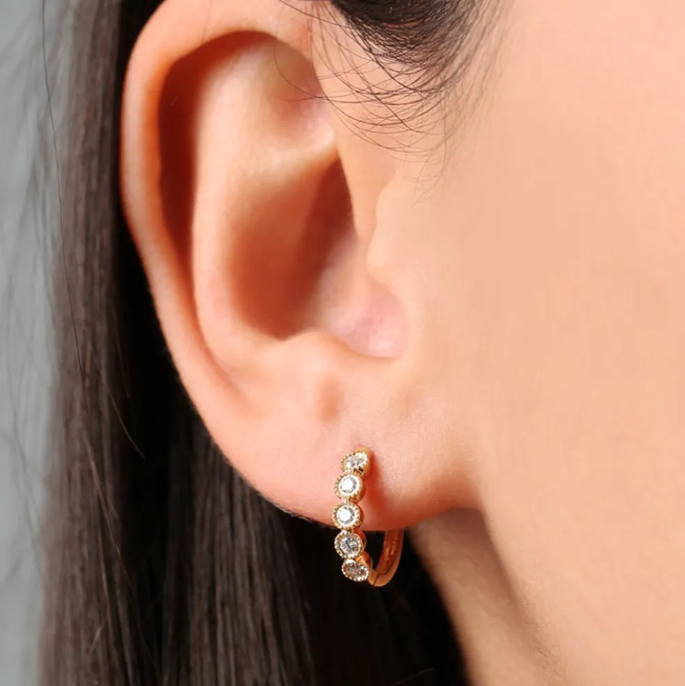 14K Gold Bezel Setting Diamond Huggie Earrings