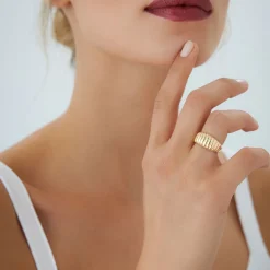 14k Gold Chunky Ribbed Statement Ring