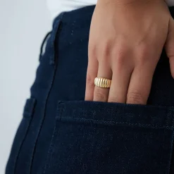 14k Gold Chunky Ribbed Statement Ring