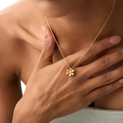 14K Gold Citrine Flower Necklace