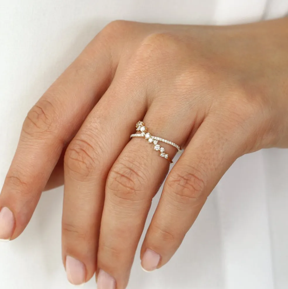 14k Gold Criss Cross Diamond Cluster Ring