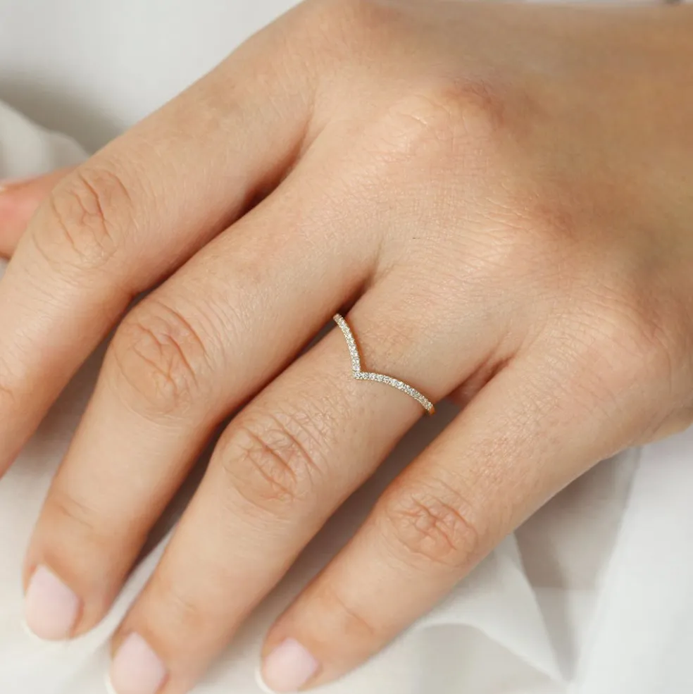 14K Gold Diamond Chevron Ring