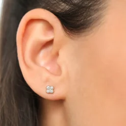 14k Gold Diamond Cluster Floral Design Earrings