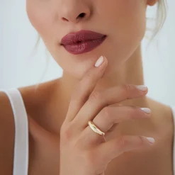 14k Gold Diamond Dome Balloon Ring
