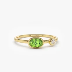 14k Gold Oval Peridot and Diamond Ring