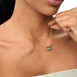 14K Gold Peridot Flower Necklace