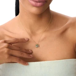 14K Gold Peridot Flower Necklace