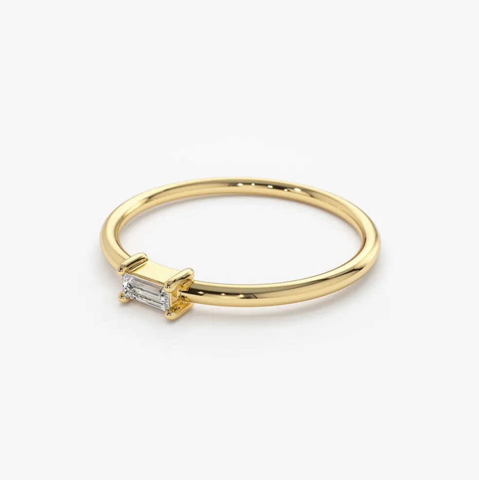 14K Gold Single Baguette Diamond Ring