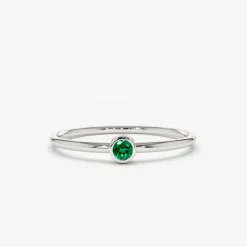 14k Gold Solitaire Emerald Gemstone Ring