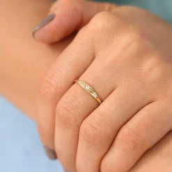 14K Gold Star Setting 3 Diamond Stacking Ring