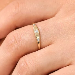 14K Gold Star Setting 3 Diamond Stacking Ring