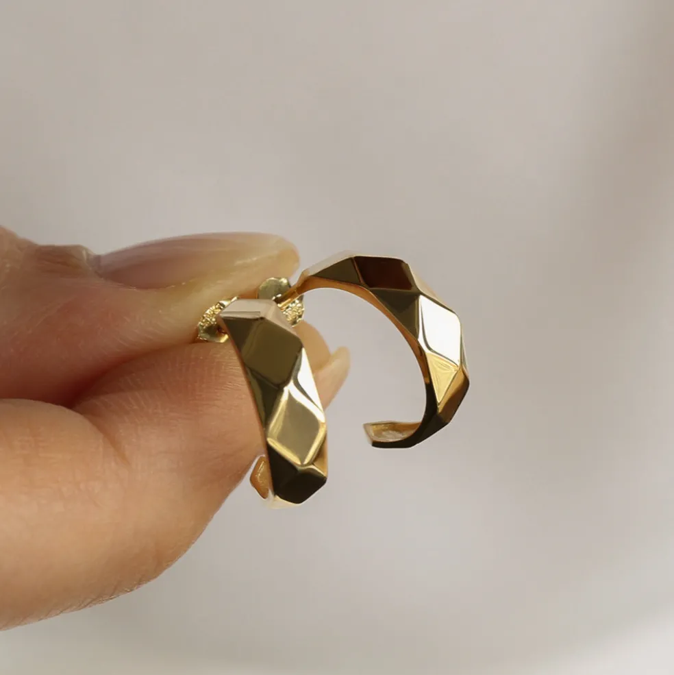 14k Gold Statement Earring